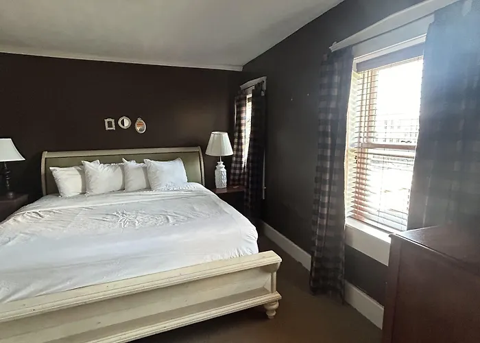 William Watson (adults Only) Hotel