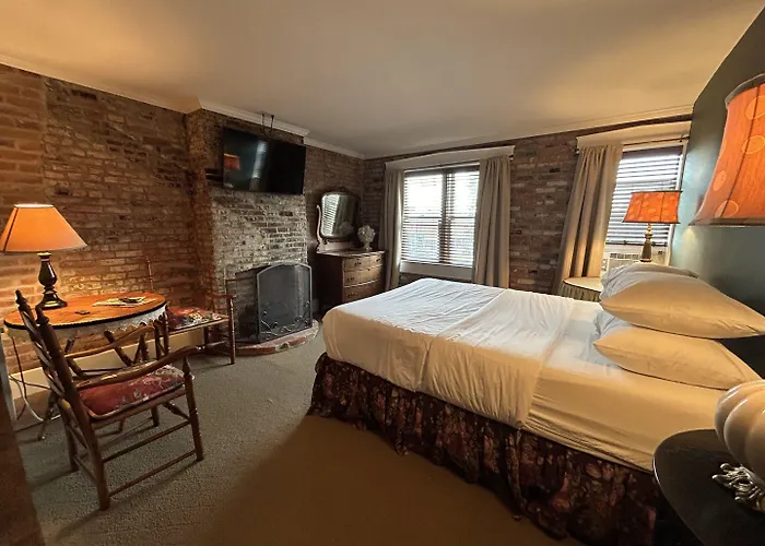 William Watson (adults Only) 4*