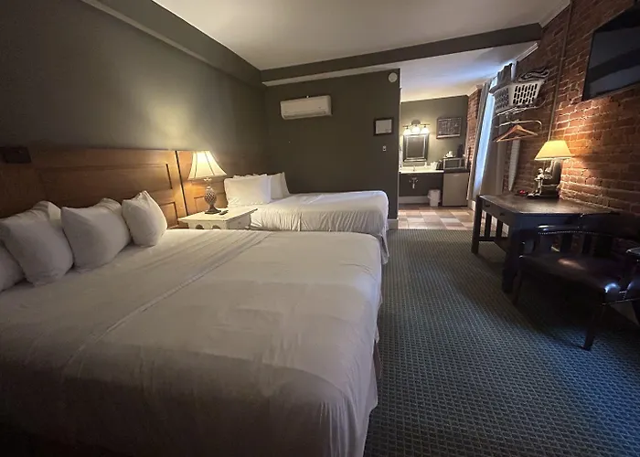 William Watson (adults Only) Hotel